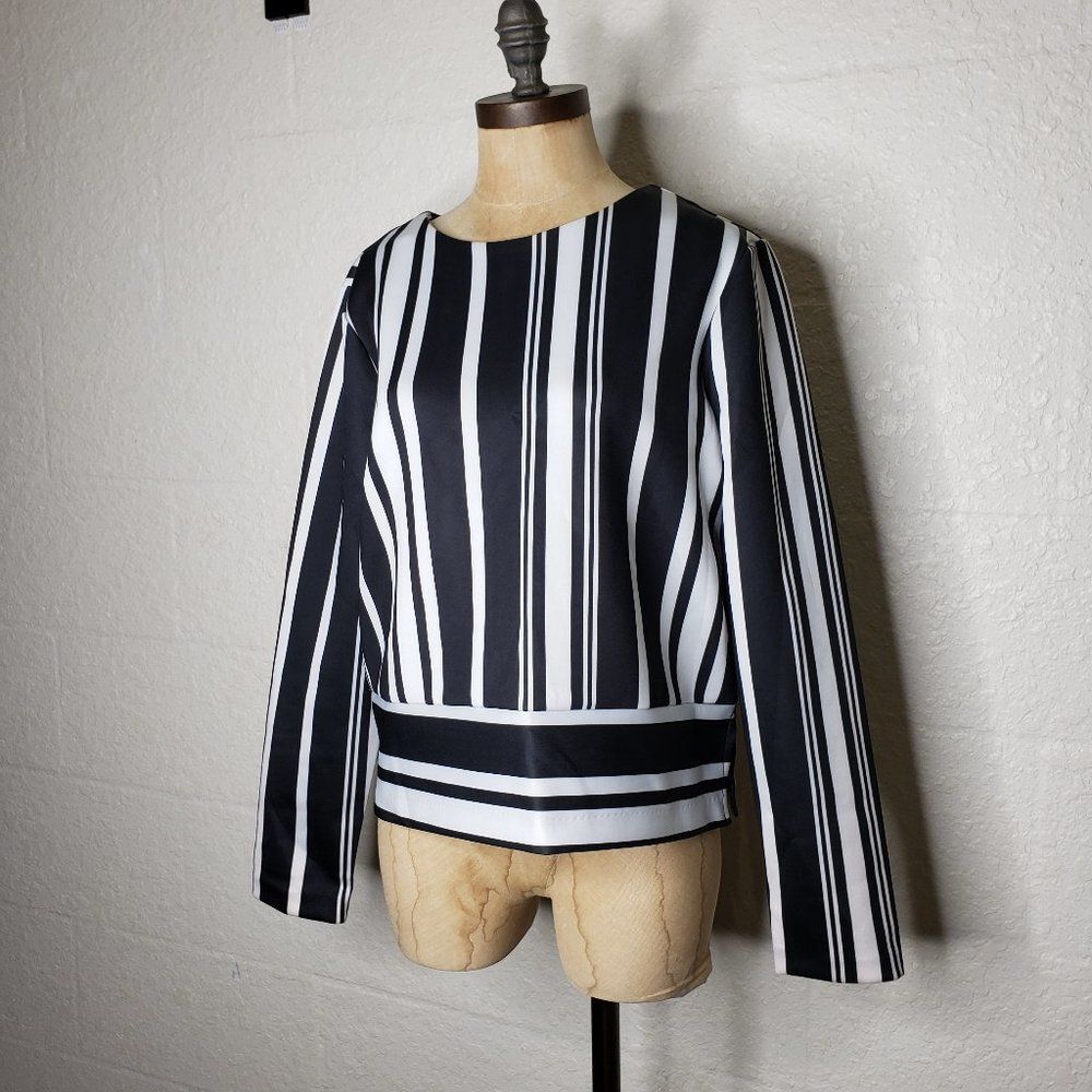 NWT Metaphor Black & White Striped Top Size Large